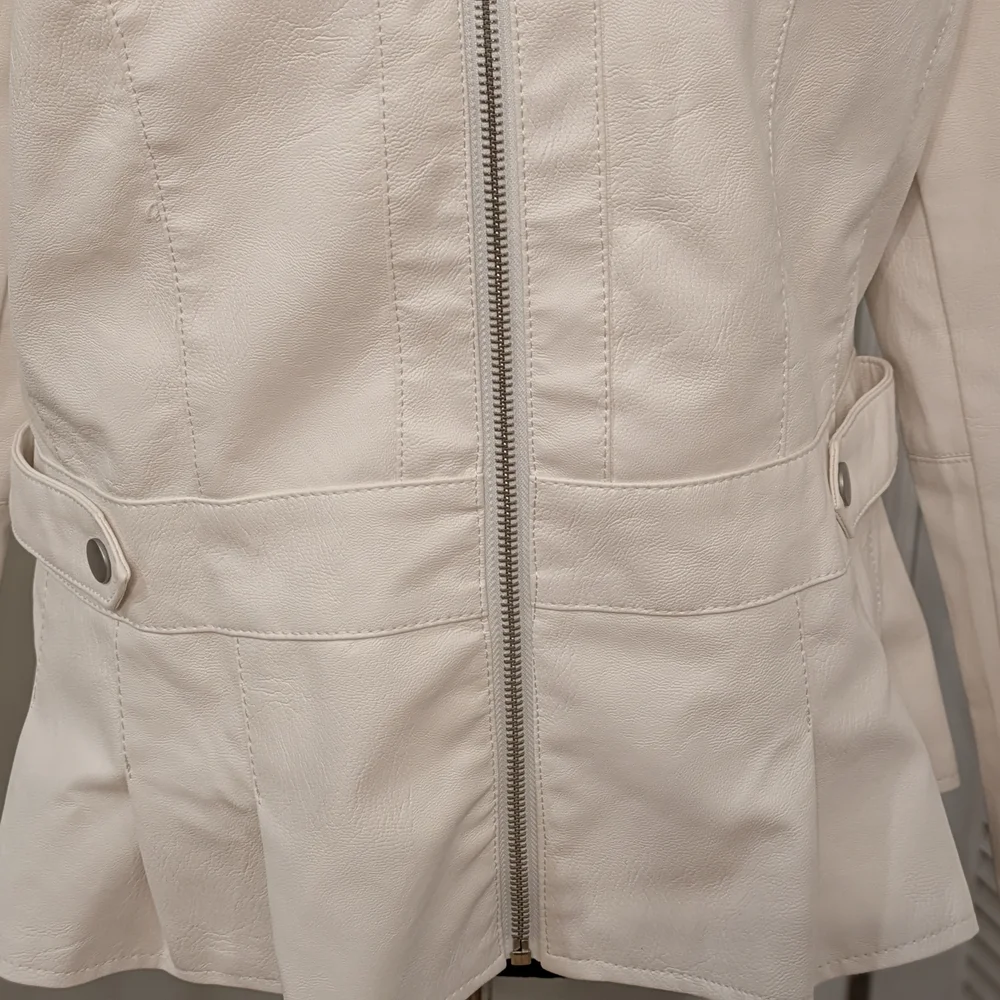 Baccini White Faux Leather Women's Blazer Zip Up New Size L